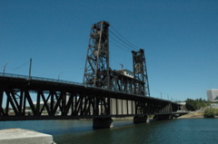 Steel Bridge, Portland Oregon.JPG